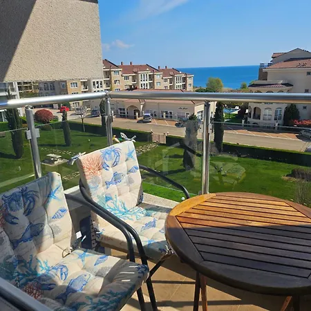 2br Sea Sunrise View Happy Place * Chernomorets
